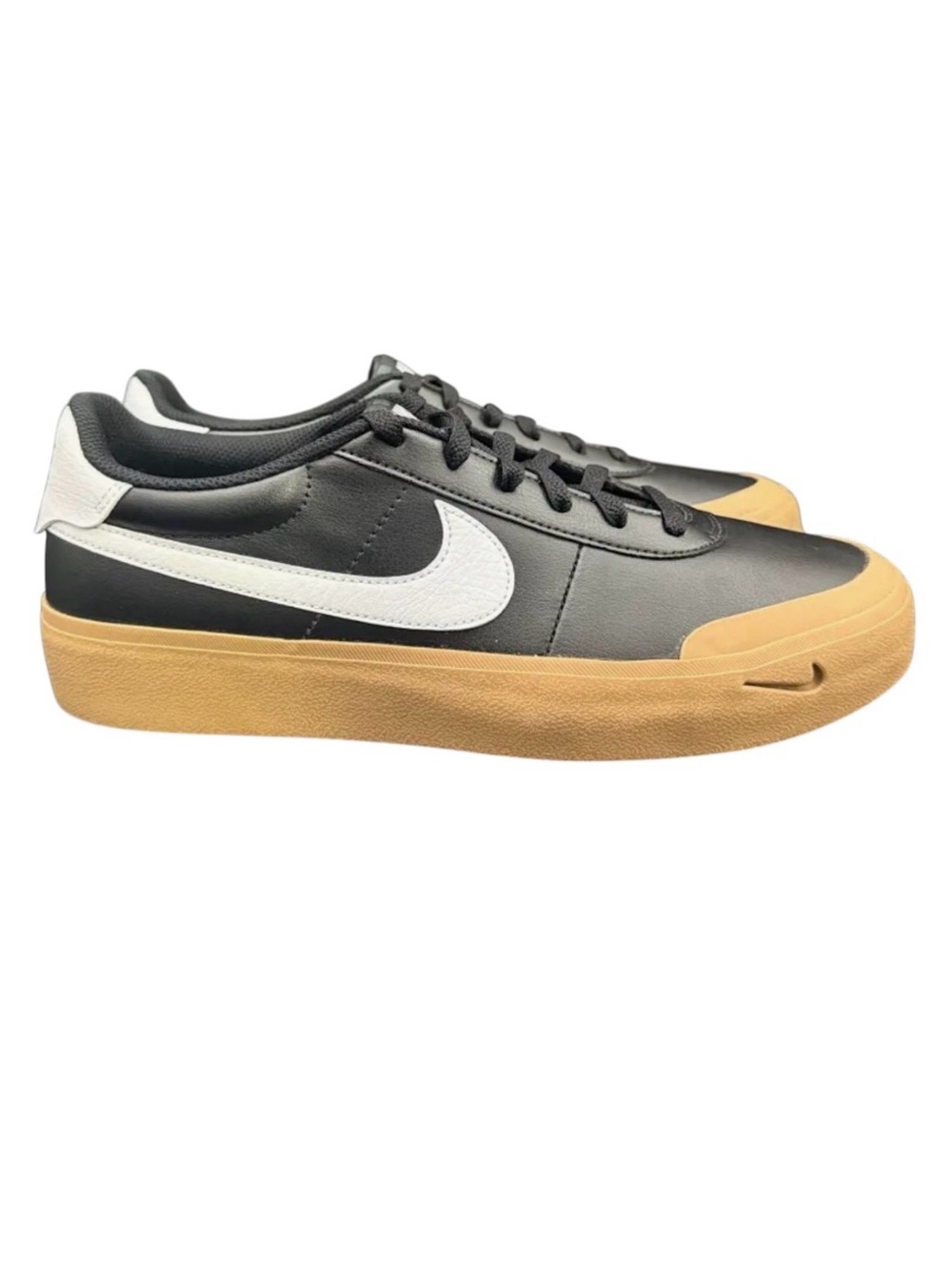 Nike Men’s Black and White Low-Top Court Shot with Gum Sole